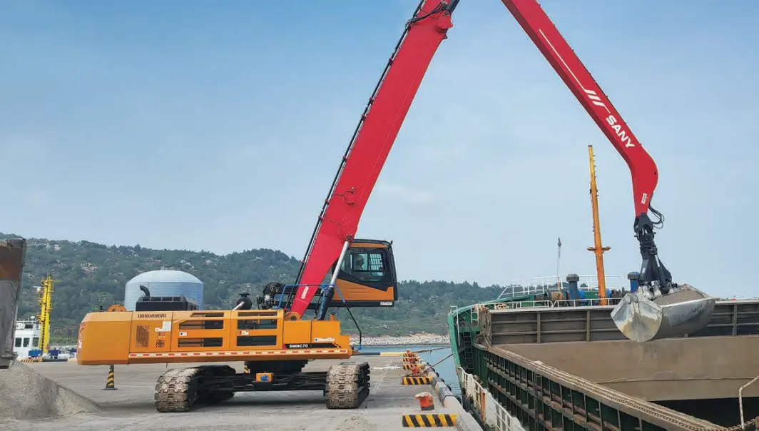 SANY SMHC70 material handler