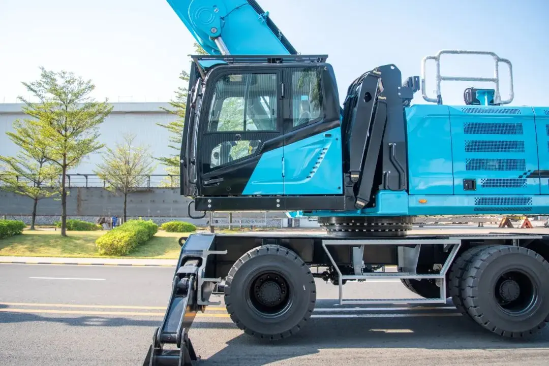 SANY SMHW40E electric material handler, photo 3
