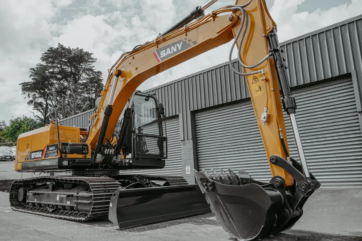SANY SY135C compact excavator, photo 4