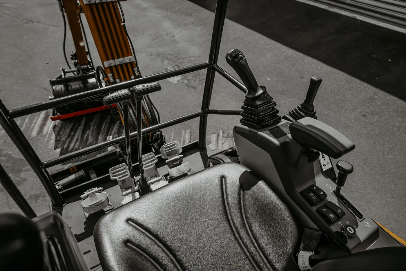 SANY SY16C mini excavator, photo 4