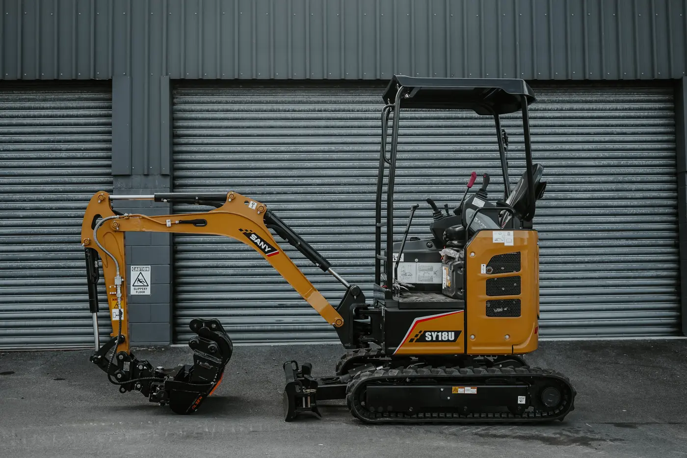 SANY SY18U mini excavator, photo 3