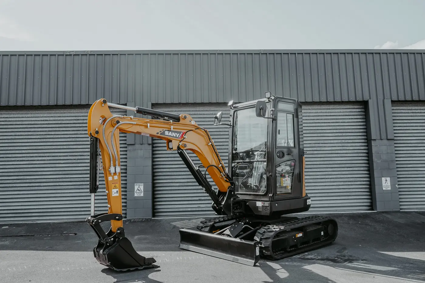 SANY SY26U mini excavator, photo 3