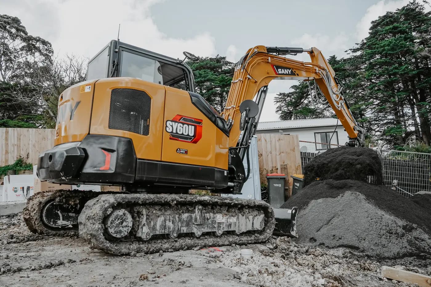 SANY SY60U compact excavator, photo 3
