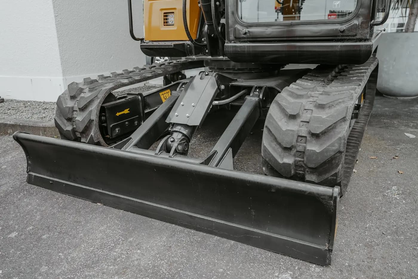 SANY SY75C compact excavator, photo 3