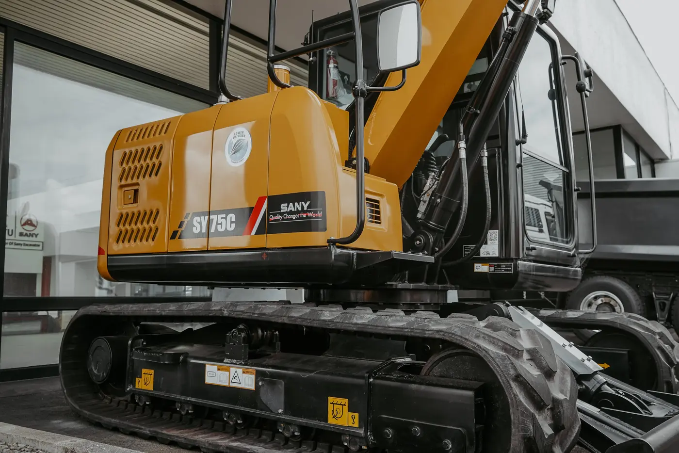 SANY SY75C compact excavator, photo 4