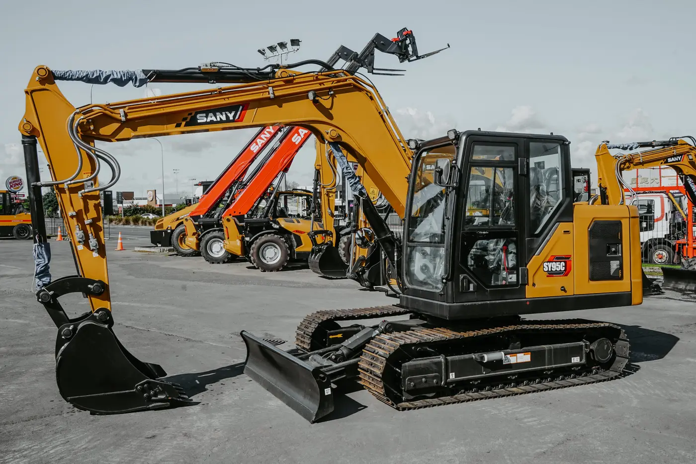 SANY SY95C compact excavator, photo 3