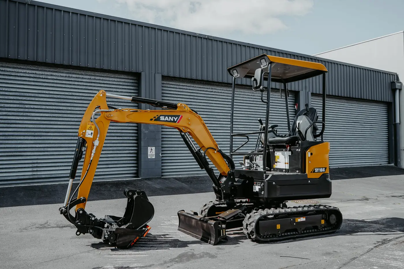 SANY SY16C mini excavator