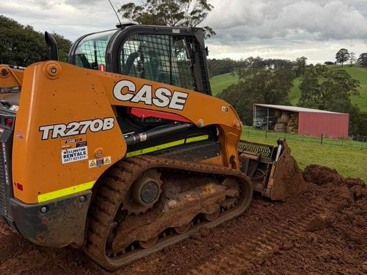 Case TR270B tracked loader
