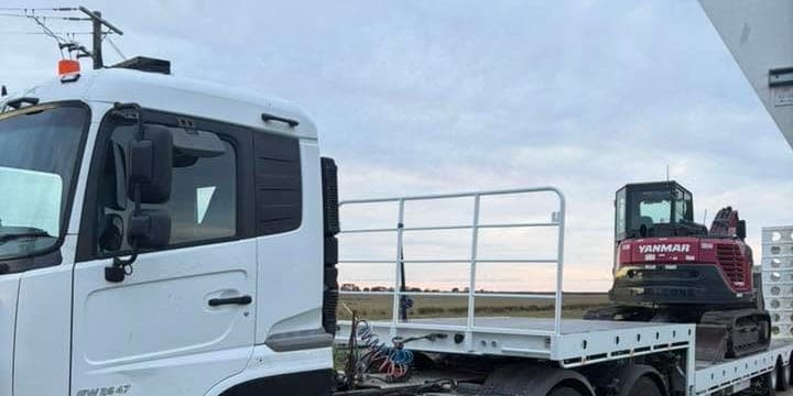 UD GW 26.470 prime mover with float